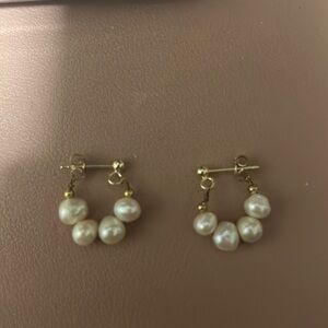 Statement pearl hoop earrings